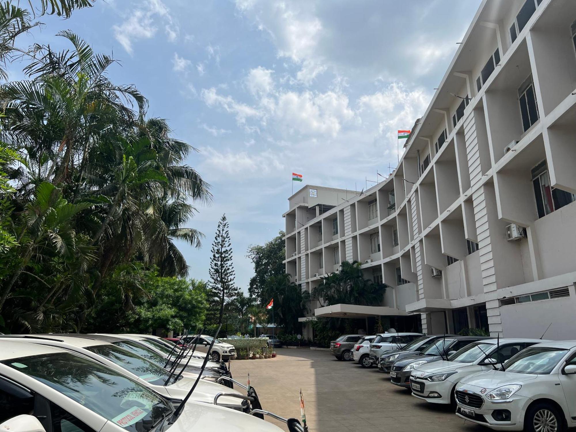 Varada Nagavali Hotel Srikakulam Dış mekan fotoğraf